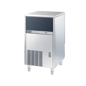 Brema 108 lb Undercounter Cube Ice Machine, 19.5" Wide, Air Cooled 115V